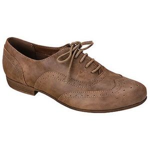 XAppeal “Dapper” Oxford shoe